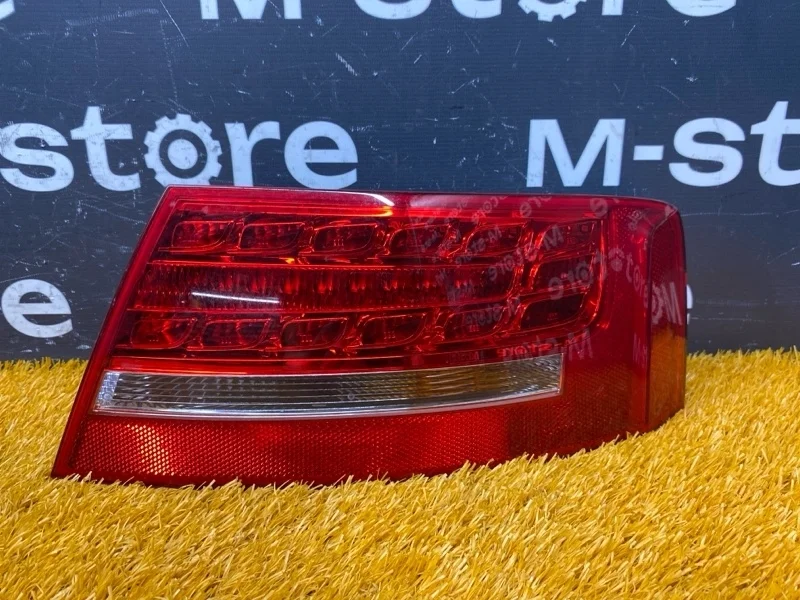 Фонарь задний Audi A5 2010 8T8945096D 8T CDN, правый