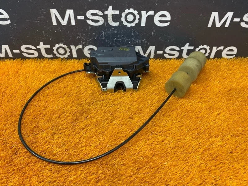 Замок багажника Mercedes-Benz M-Class 2006 A1647400335 W164 272.967