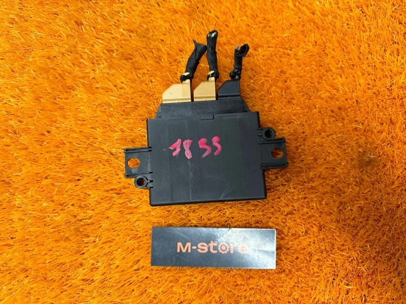 Блок управления парктроником Volkswagen Passat 2012 3AE919475B B7 CAX