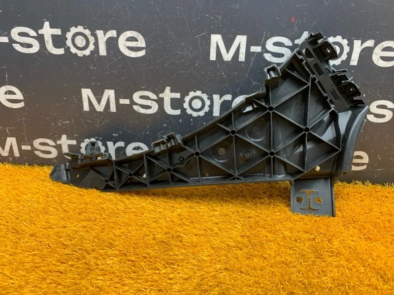 Крепление бампера Audi Q7 2012 4L0807284B 4L CJTC, переднее правое