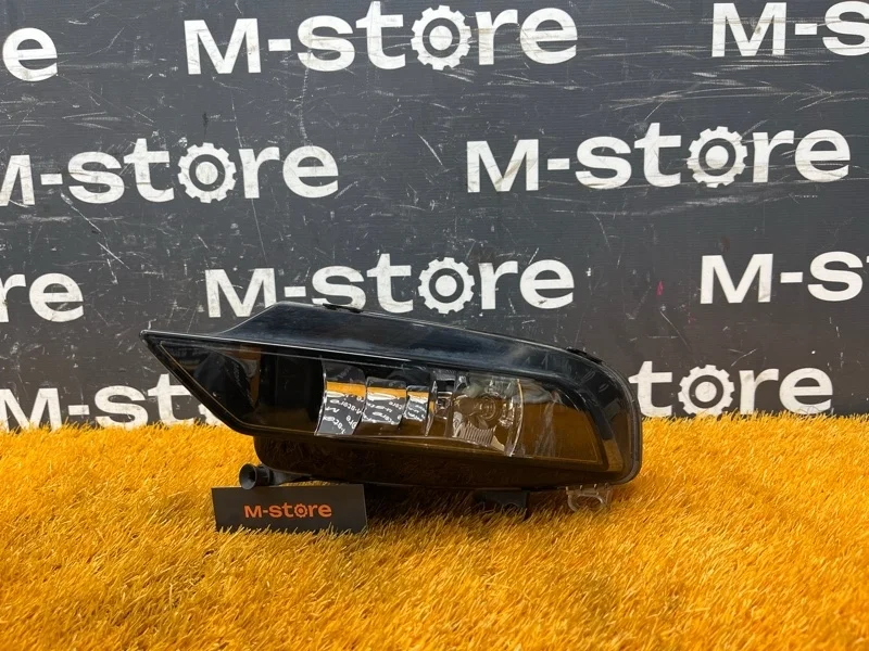 Фара противотуманная Audi A3 2014 8V0941699B 8V CXS, левая