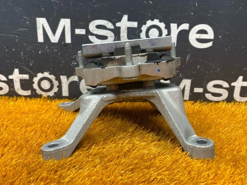 Подушка кпп Audi A4 2015 8W0399156 B9/8W CVKB