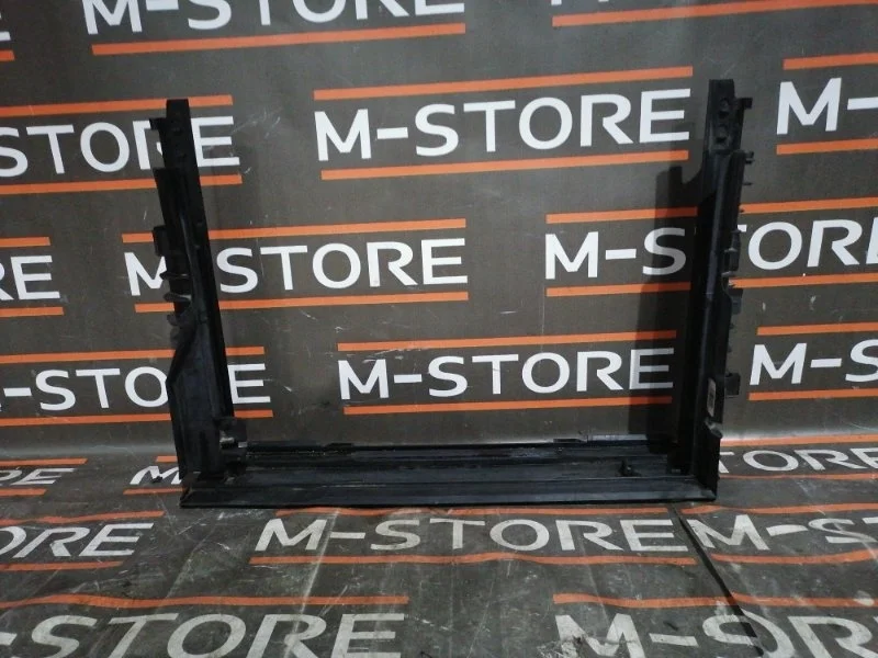 Рамка радиатора Bmw 5-Series 2005 17117545866 E60 N52B25