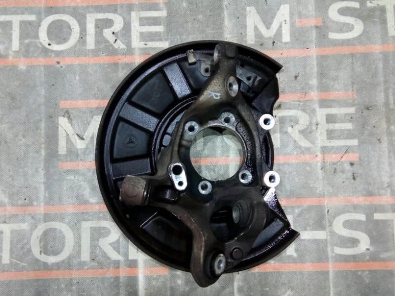 Кулак поворотный Mercedes-Benz E-Class 2009 A2123502208 W212 272.952, задний правый