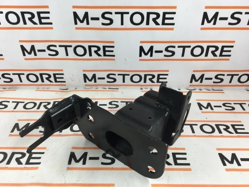 Кронштейн усилителя бампера Audi Q7 2007 4L0807133A 4LB BAR, передний левый