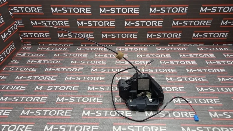 Замок двери Mercedes-Benz E-Class 2003 A2117300535 W211 112.949, задний левый