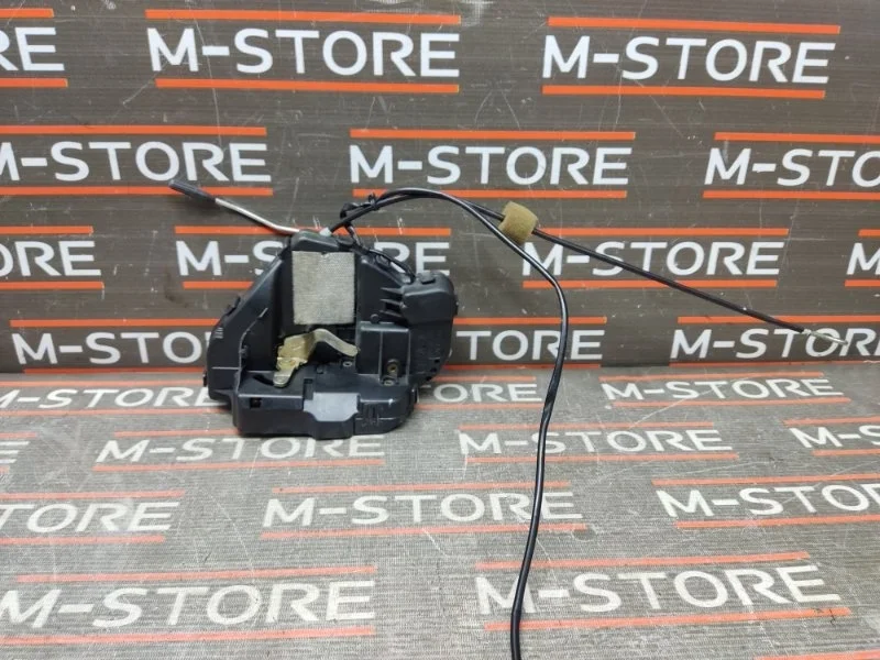 Замок двери Mercedes-Benz E-Class 2002 A2117300635 W211 112.949, задний правый