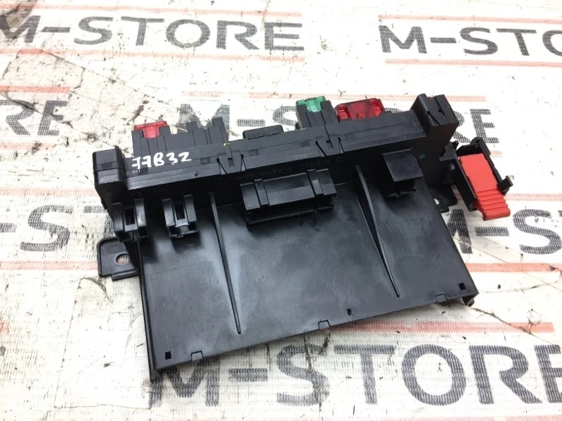 Блок предохранителей SAM Mercedes-Benz S-Class 1999 A0025452201 W220 112.944, задний