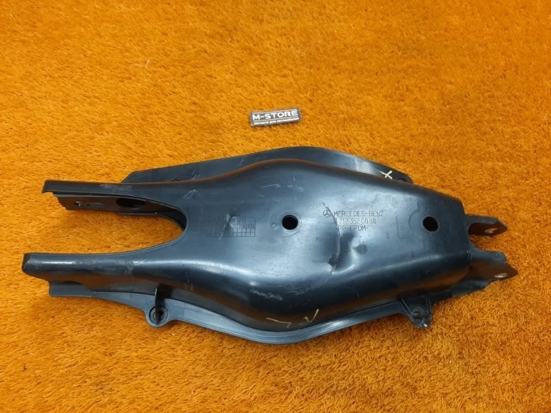 Рычаг подвески нижний Mercedes-Benz E-Class 2009 A2123500406 W212 273.971, задний левый