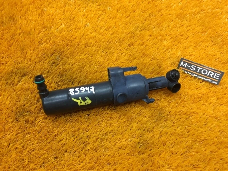 Форсунка омывателя фары Mercedes-Benz E-Class 2009 A2128600047 W212 273.971, правая