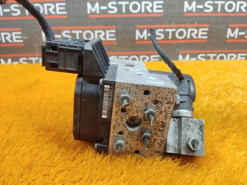 Блок ABS Mercedes-Benz S-Class 2002 A0044314612 W220 112.944