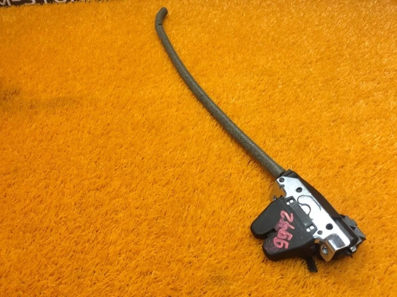 Замок багажника Mercedes-Benz C-Class 2010 A2047500185 W204 271.860