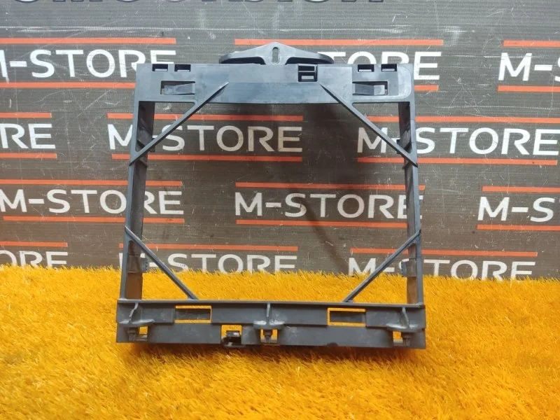 Кронштейн радиатора Bmw 7-Series 2011 17107572543 F01 N63B44