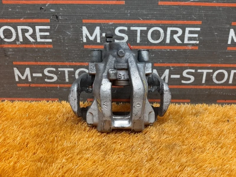 Суппорт Mercedes-Benz E-Class 2011 A2124230281 W212 642.850, задний левый