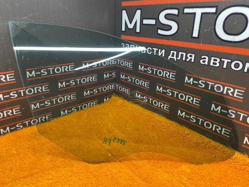 Стекло боковое Bmw 5-Series 2010 51337182110 F10 N52B30, переднее правое