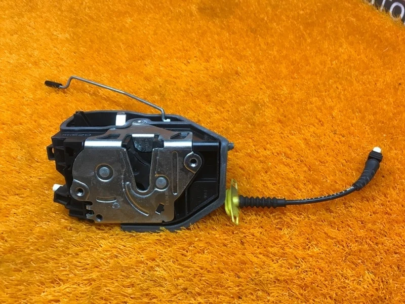 Замок двери Bmw 5-Series 2004 7154620 E60 M54B25 (256S5), передний правый