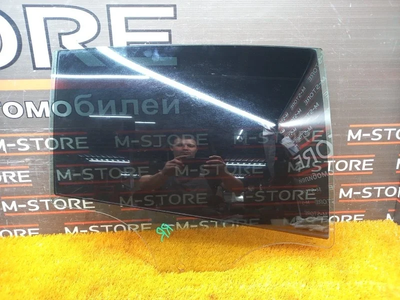 Стекло боковое Bmw X6 2011 51357179604 E71 N55B30A, заднее правое