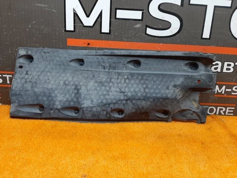 Защита днища кузова Volkswagen Tiguan 2012 5N0825201 5N CCZD, левая