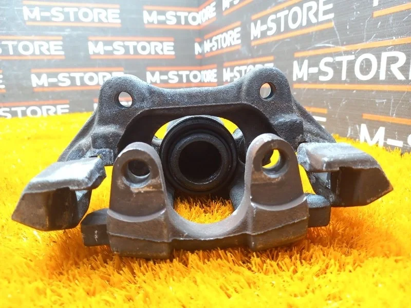 Суппорт Mercedes-Benz M-Class 2007 A1644235398 W164 272.967, задний правый