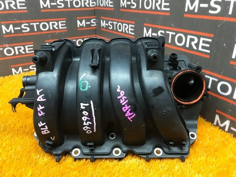 Коллектор впускной Volkswagen Golf 2004-2009 03C129711F 1K BLF