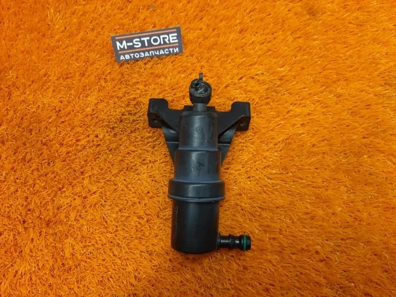 Форсунка омывателя фары Bmw 7-Series 2007 61677137401 E65 N62B40A, левая