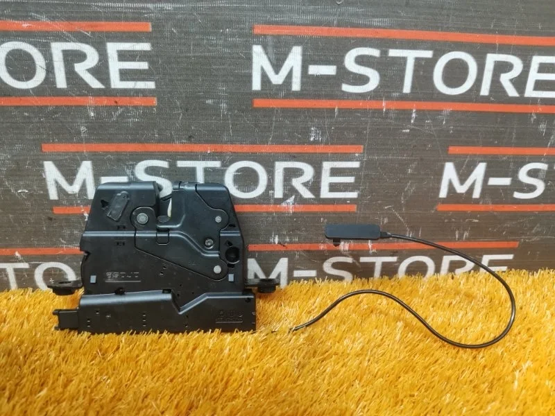 Замок багажника Bmw X1 2010 51247200511 E84 N46B20B