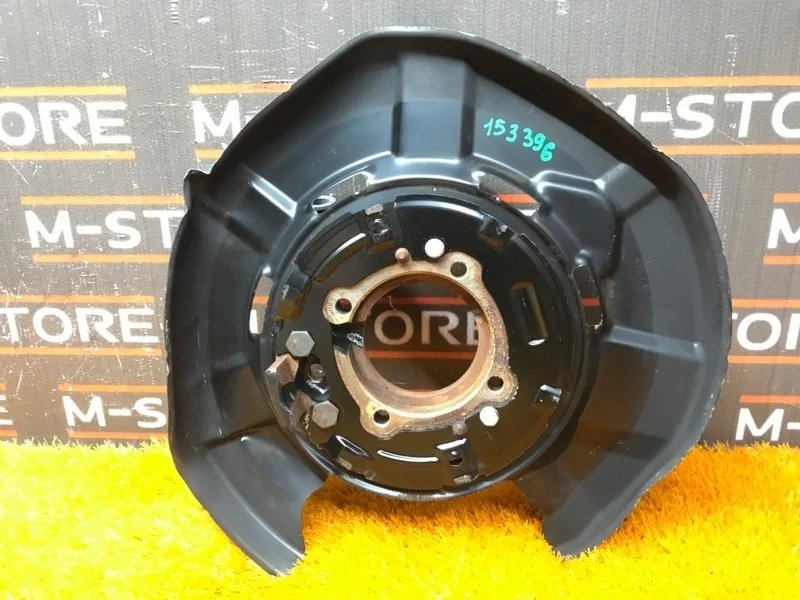 Кулак поворотный Bmw X1 2010 33326788050 E84 N46B20B, задний правый