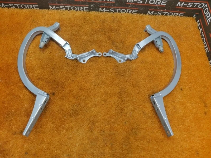 Петля багажника Audi A6 2011 4G5827302B C7/4G CHVA