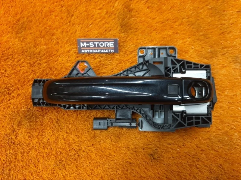 Ручка двери внешняя Audi Q7 2006 4L2837886G 4LB BAR, передняя правая