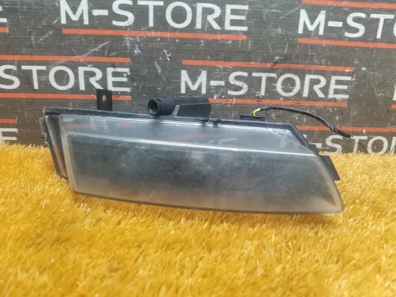 Фара противотуманная Bmw 1-Series 2008 7181288 E87 N45B16A, правая