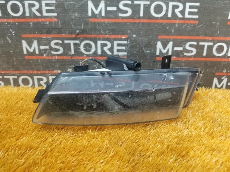 Фара противотуманная Bmw 1-Series 2011 7181287 E87 N43B16A, левая