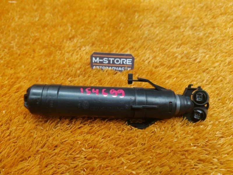 Форсунка омывателя фары Volkswagen Passat 2011 3AA955103 B7 CAXA, левая