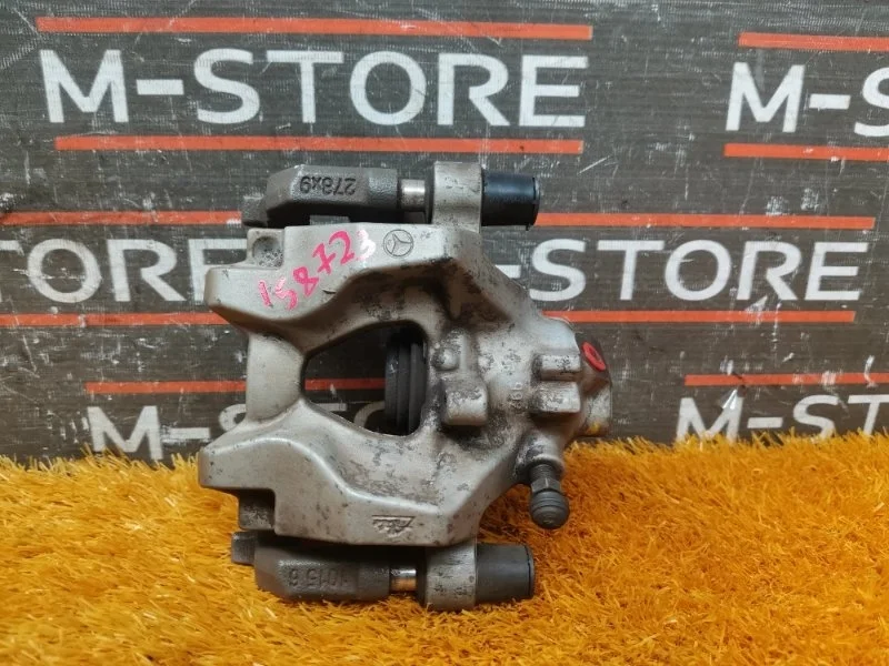 Суппорт Mercedes-Benz C-Class 2013 A2044231681 W204 271.820, задний правый