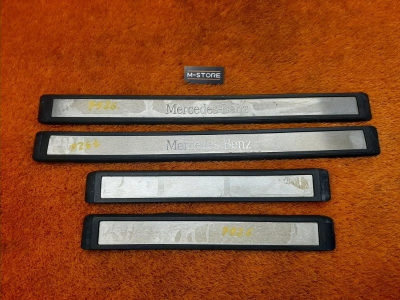 Накладка на порог салона Mercedes-Benz E-Class 2008 A2116805535 W211 272.964