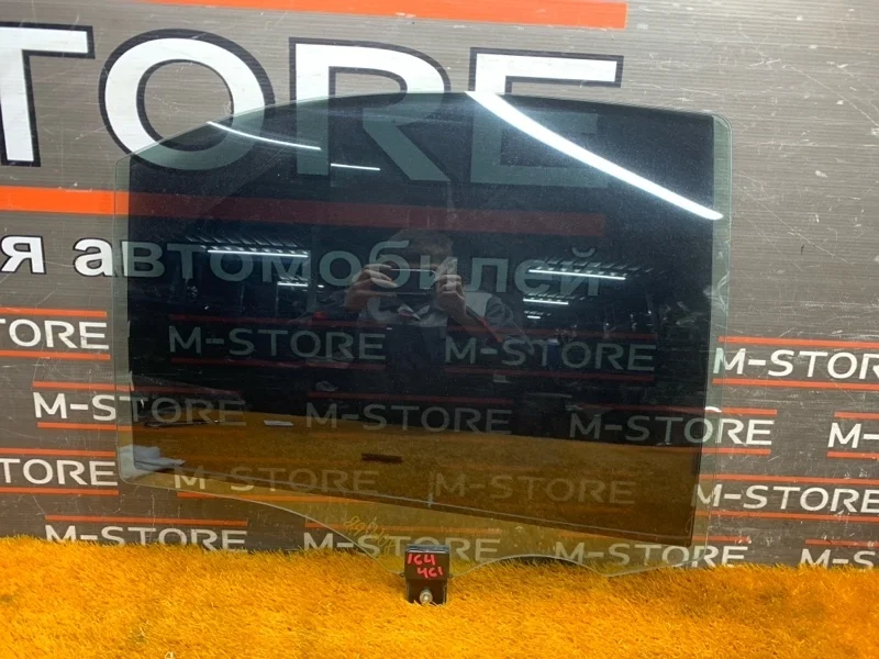 Стекло боковое Mercedes-Benz S-Class 2001 A2207300818 W220 112.944, заднее правое