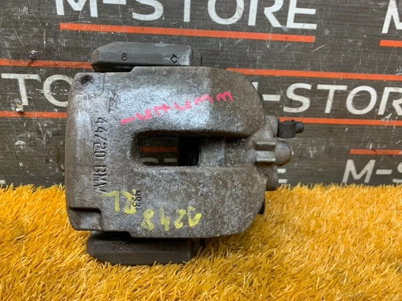 Суппорт Bmw X5 2009 34216776787 E70 N52B30A, задний левый