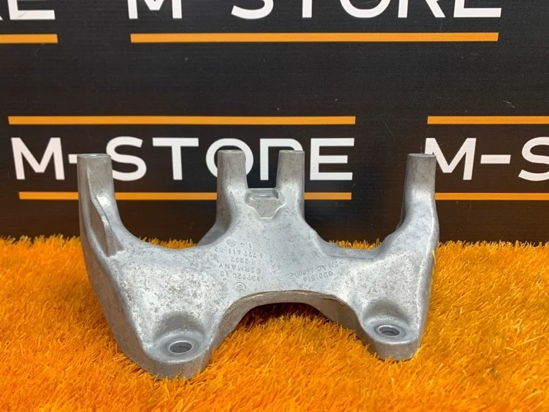 Кронштейн КПП Bmw 7-Series 2009 22326777611 F01 N54B30A