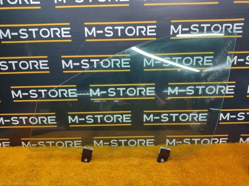 Стекло боковое Mercedes-Benz S-Class 2004 A2217200118 W221 272.965, переднее левое