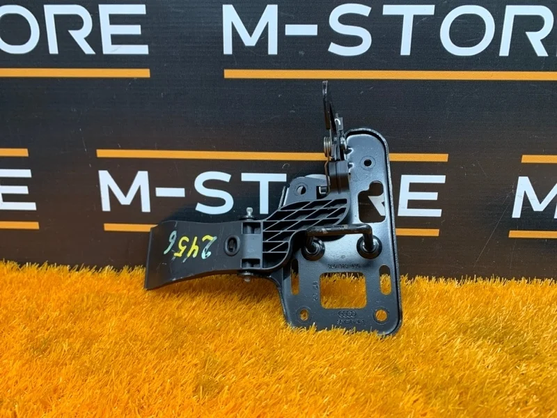 Замок капота Audi Q5 2010 8R0823480 8R CALB