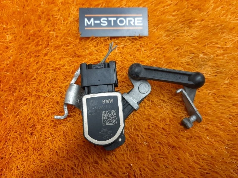 Датчик высоты дорожного просвета Bmw 7-Series 2009 37146788569 F01 N54B30A, передний левый