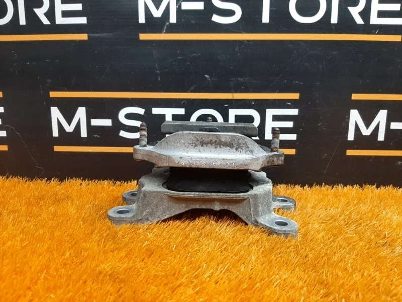 Подушка кпп Audi A5 2010 8K0399151 8T CDNC