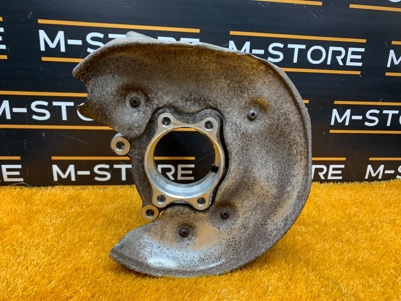 Кулак поворотный Audi A5 2010 8K0505432AR 8T CDNC, задний правый