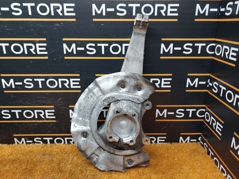 Кулак поворотный Bmw 7-Series 2010 31216775767 F01 N54B30A, передний левый