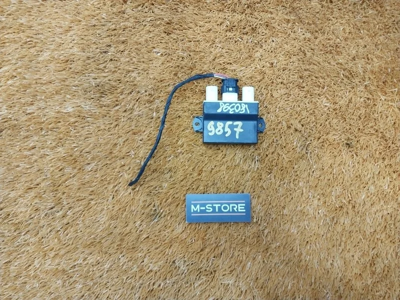 Блок управления крышкой багажника Bmw 5-Series 2012 61357306797 F10 N20B20B