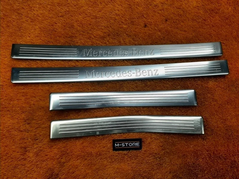 Накладка на порог салона Mercedes-Benz E-Class 2010 A2126860936 W212 272.980