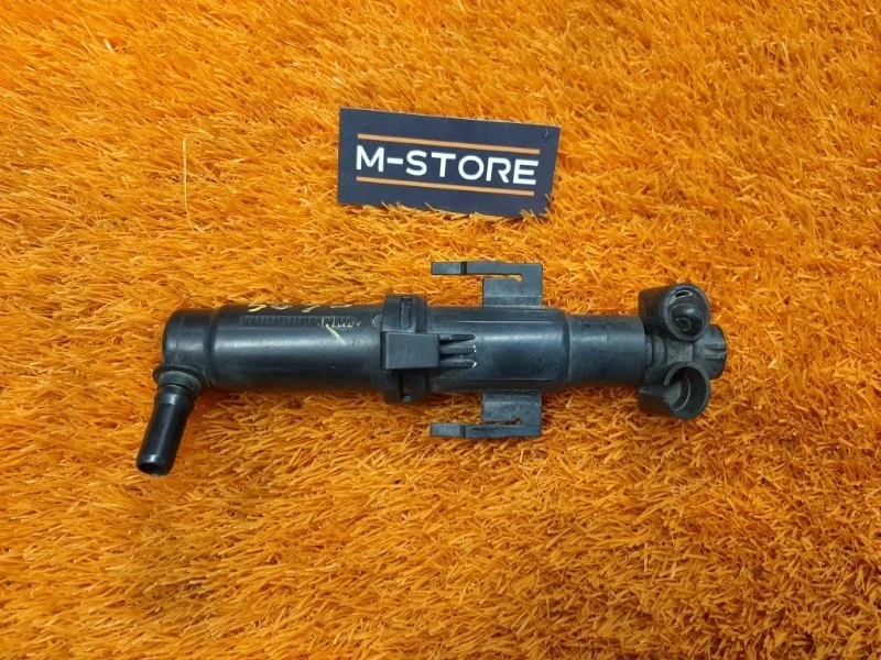 Форсунка омывателя фары Bmw 5-Series 2011 61677149886 F10 N52B25A, правая