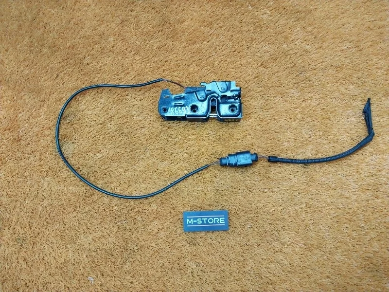 Замок капота Audi A3 2012 8P0823509H 8P CAXC