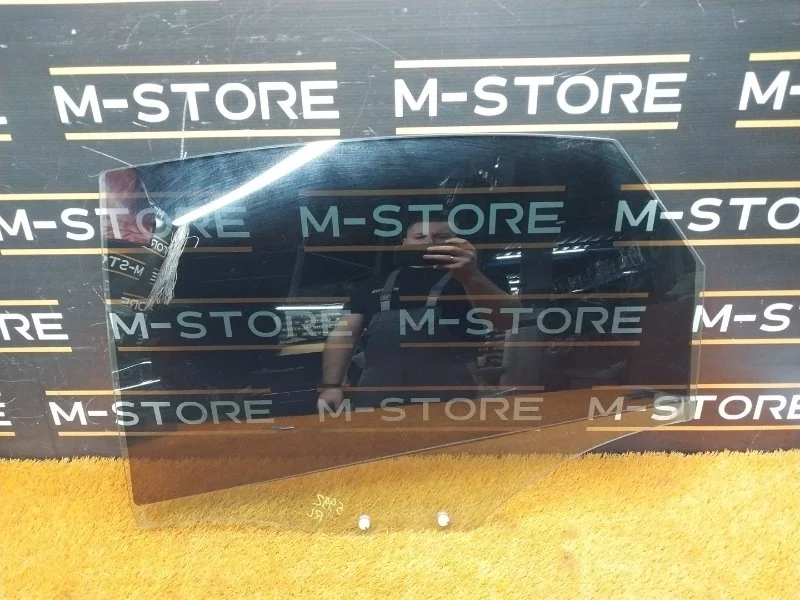 Стекло боковое Audi A6 2012 4G5845205 C7/4G CHVA, заднее левое