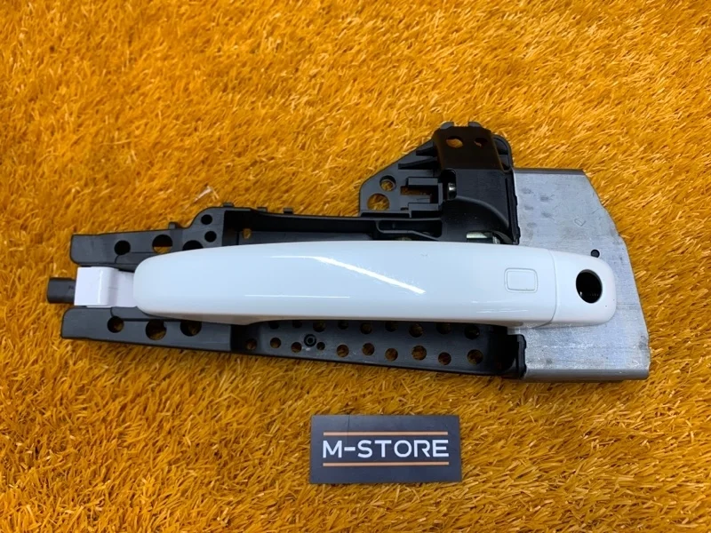 Ручка двери внешняя Audi A4 2011 8T2837886B B8/8K CDNC, передняя правая