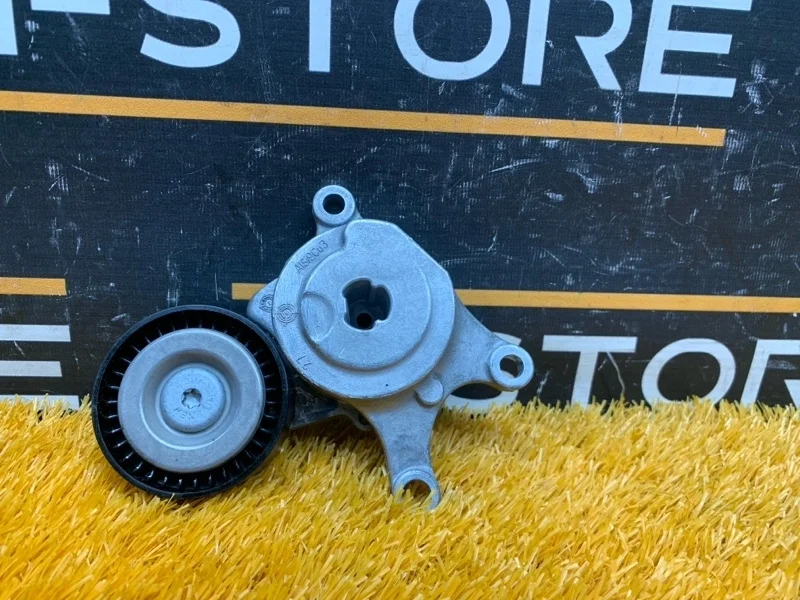 Натяжитель приводного ремня Mercedes-Benz A-Class 2015 A2702000370 W176 270.910